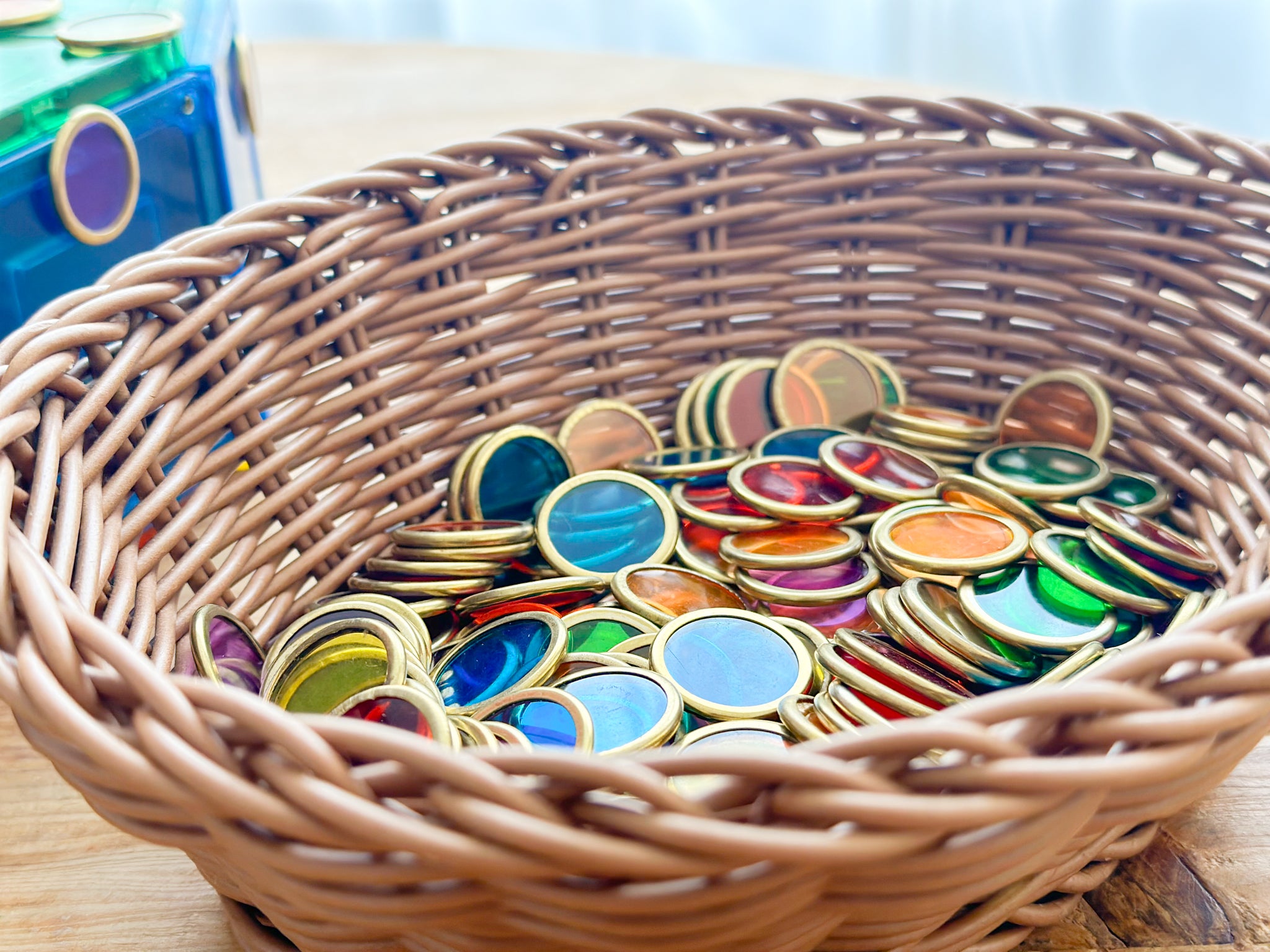 Magnetstav med magnetiske mynter