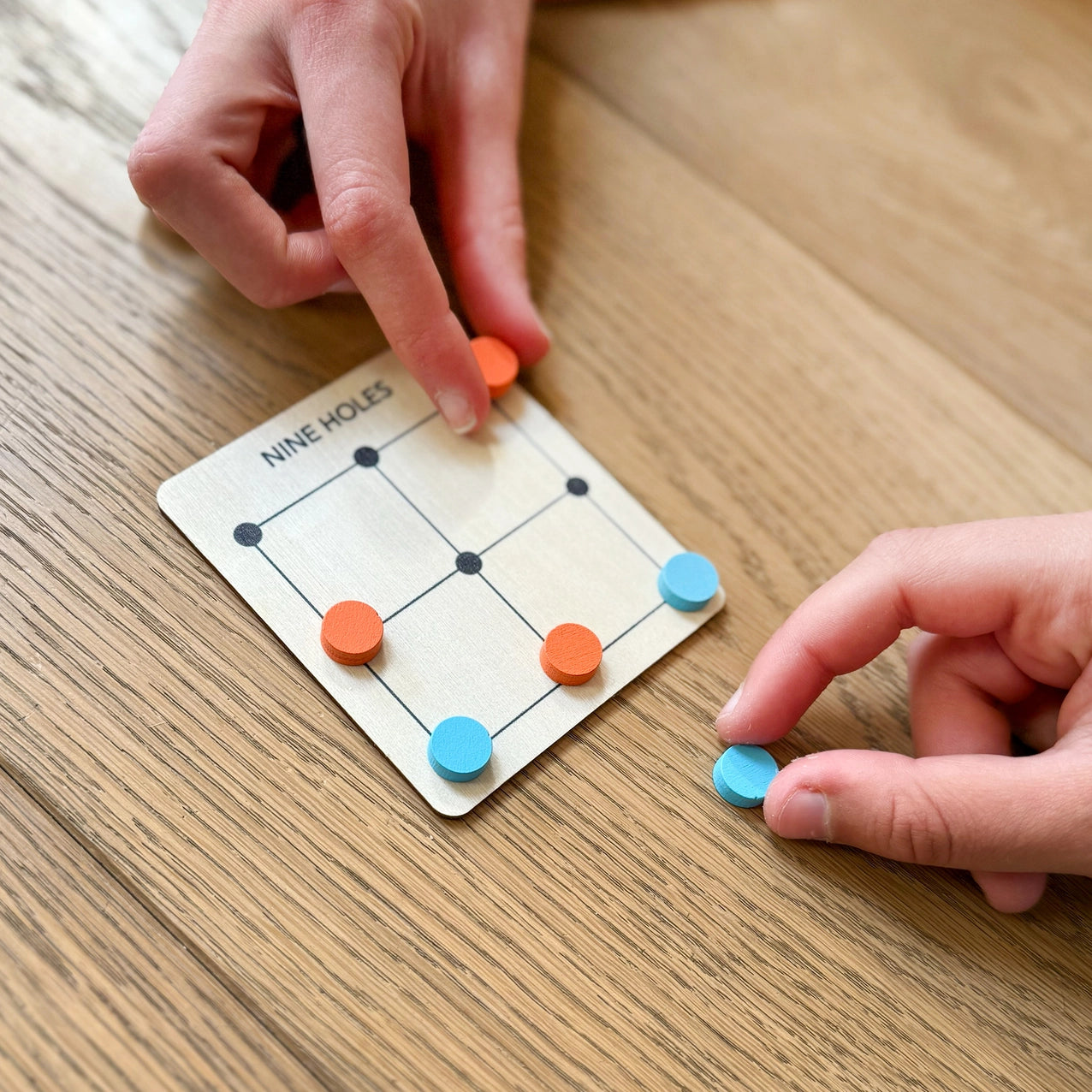 3 på rad spill | "game of nine holes"