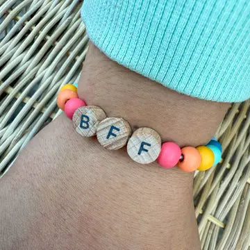 Armbånd perlesett gaveeske | vennskapsarmbånd bff