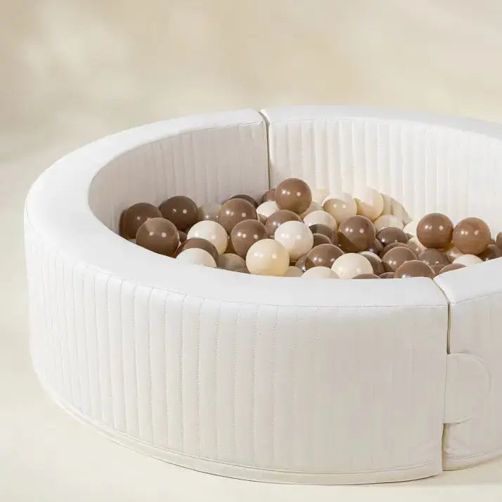 Soft Play møbler og ballbinge | medfølger 200 baller