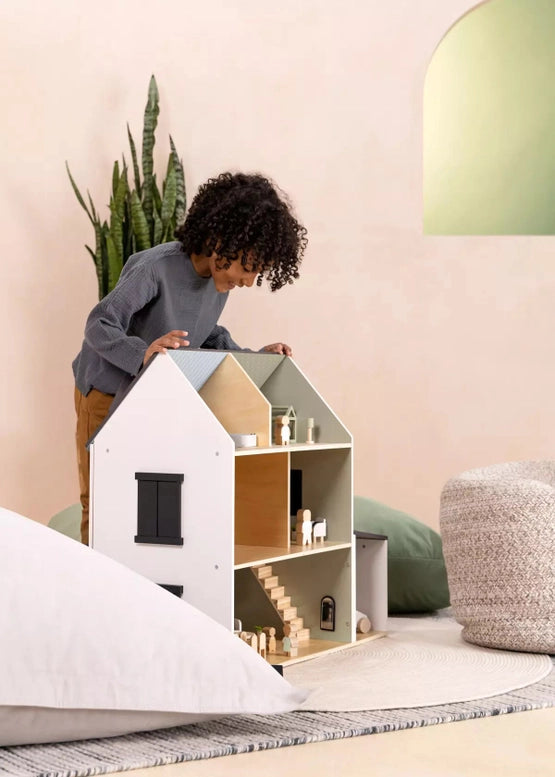 Stort dukkehus i tre