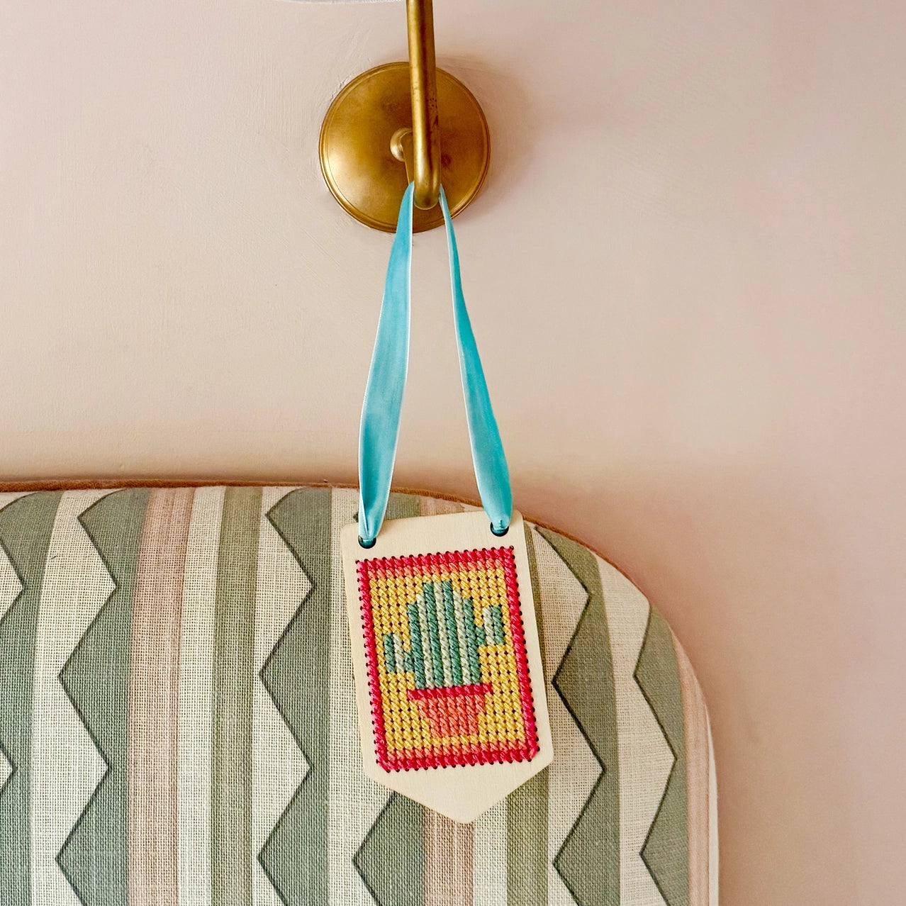 Hobbysett "Sy ditt eget lille skilt"